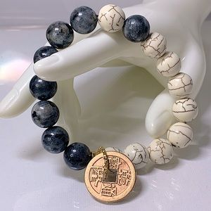 LUCK + WEALTH NATURAL BRACELET size 7